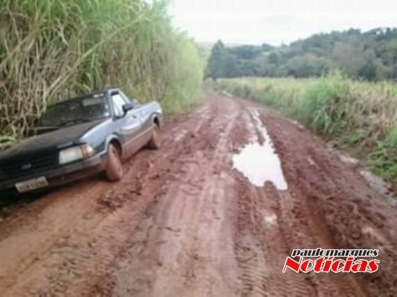 Com as chuvas dos últimos dias, existem estradas do interior que não oferecem condições de trafegabilidade