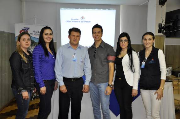 Representantes do Hospital São Luiz Gonzaga buscaram informações sobre a implantação do Protocolo de 

Acolhimento com Classificação de Risco