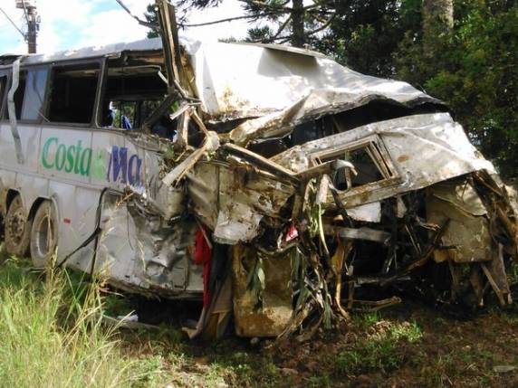 Tragédia com ônibus de União da Vitória, no Paraná, matou 51 pessoas