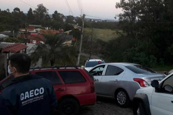 Operação do MP e da Polícia Civil foi deflagrada nesta quinta-feira em três cidades gaúchas e no litoral catarinense