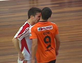 Confusão 

paralisou confronto a 20 segundos do fim. Ao final da confusão, a confirmação do décimo título da Série Ouro ao time da serra gaúcha