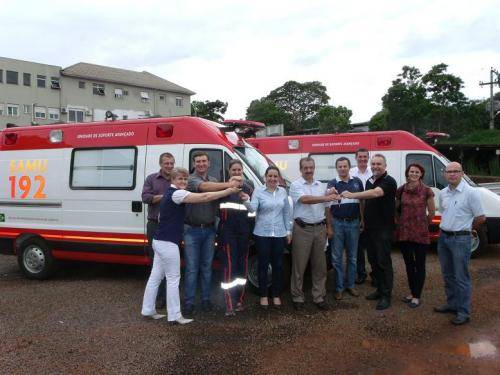 O 

SAMU atende pacientes na residência, no local de trabalho, na via pública ou onde quer que ele esteja