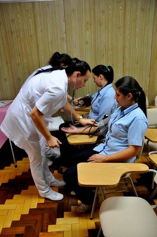 Instituição promoveu atividades aos colaboradores no dia 7 de abril