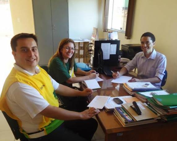 Jesildo Lima, coordenador da Instituição na Operação Catopê, esteve em Mirabela reunido com lideranças municipais