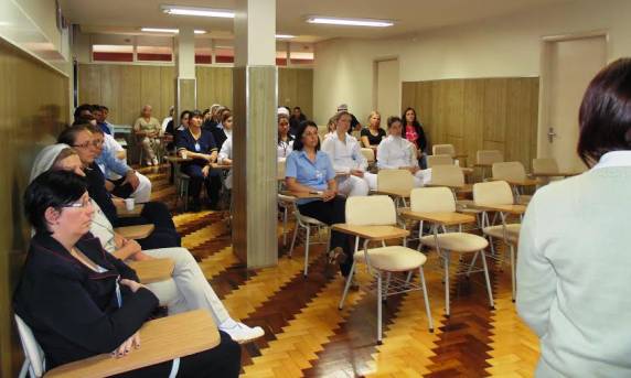 Objetivo é oferecer melhores condições de trabalho aos profissionais