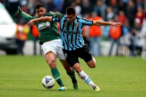 Empate no Alfredo Jaconi deixa o time de Enderson Moreira fora do G-4 na parada da Copa
