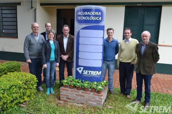 Iniciativa visa estimular a criação e a consolidação de empresas, proporcionando mecanismos e um ambiente de inovação para o desenvolvimento de ideias, produtos, processos e serviços