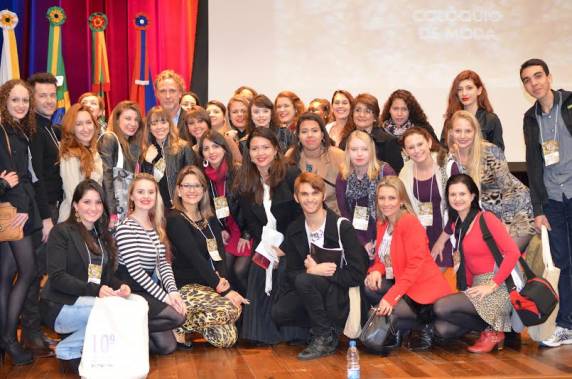 Evento envolveu 

também 7ª Edição Internacional, 9º Fórum das Escolas de Moda e 1º Congresso Nacional de Iniciação Científica em Design e Moda