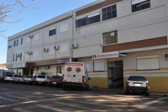 Atendimento de paciente nigeriana, que não está com o vírus, provocou a interrupção das atividades na quarta-feira