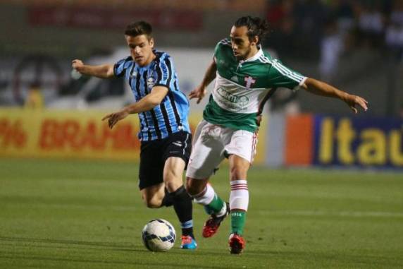 Time de Felipão tinha o jogo sob controle até o Pirata receber o cartão vermelho