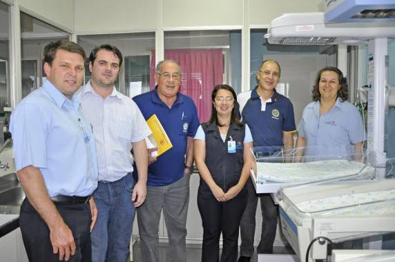 Governador do Distrito 4660, José Gonzalez se reuniu com a direção e visitou algumas unidades do HSVP