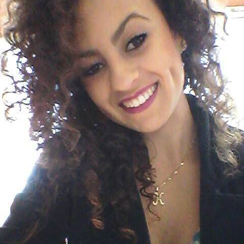 Keyla Gabriele Fleck Pereira é de Horizontina e 

prestou vestibular para o curso de Design de Moda