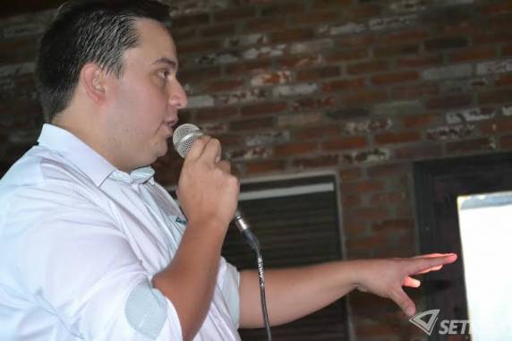 Atividade foi desenvolvida por 

acadêmicos de Administração em 11 municípios da região