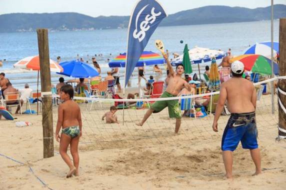 Iniciativa proporcionou a prática de 

atividades físicas e atrações culturais na Orla da Praia Central