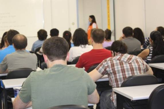 Repasses do MEC estão atrasados desde outubro de 2014