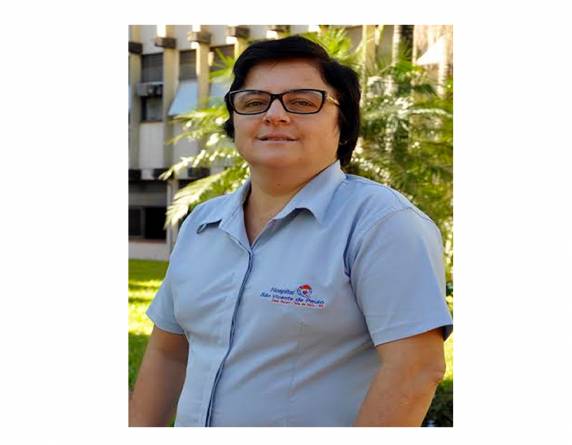 Ir. Odete Franceschi assume uma missão pela 

primeira vez em Três de Maio