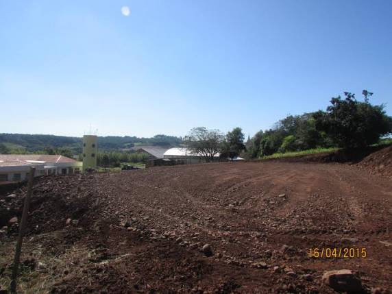 Serviço de terraplanagem está em fase de execução