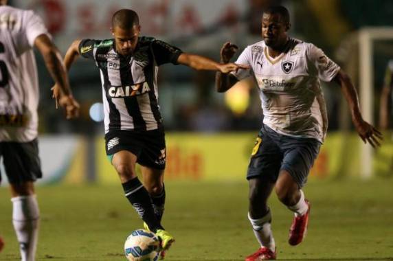 Em jogo da Copa do BRasil, Furacão abre dois de vantagem, mas cariocas encostam