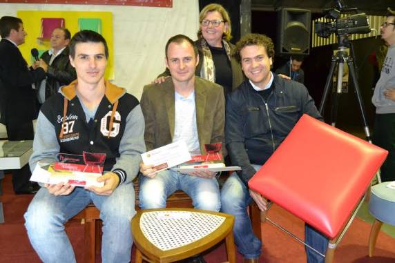 Além disso, estudante do curso também obteve o 1° lugar na categoria Indústria e egressa do curso conquistou o 1° lugar na categoria estudante de 

Ensino Superior