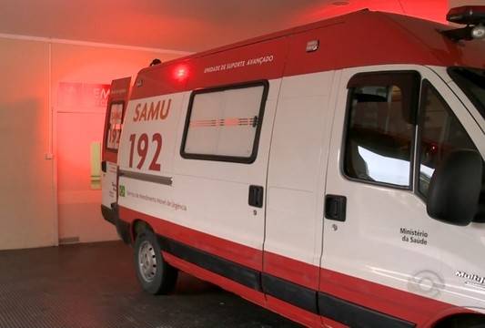 Ela teve parada cardiorrespiratória e precisava ir para UTI no Vale 

do Itajaí