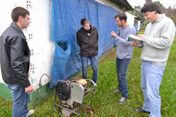 O projeto foi apresentado 

ao grupo de pesquisa BioAgroPec da SETREM, que desenvolve estudos com energias renováveis