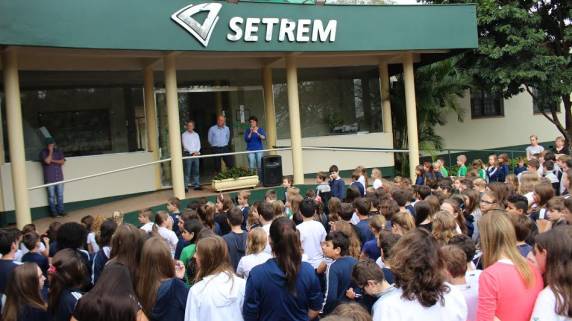 Instituição também alcançou a 1ª colocação entre as escolas da Região Fronteira Noroeste