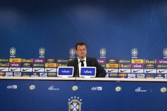 Os goleiros da dupla Gre-Nal foram chamados pelo comandante 

brasileiro para confrontos em setembro