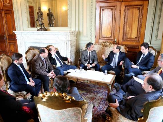 Governador recebeu parlamentares do PP, PPS, PDT e PSB no Piratini