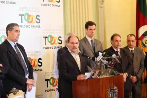 Eles recebem remunerações oriundas de outras 

fontes pagadoras