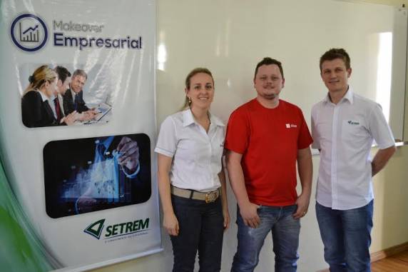 Proprietário da DSM Eletro esteve reunido com os coordenadores Grasiela Rambo, Edinei Steffen e Paulo Daniel