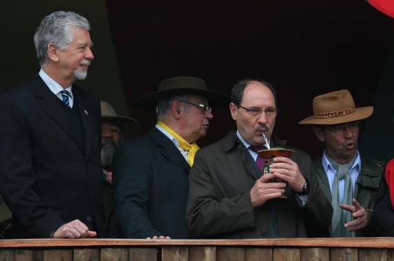 Texto reajusta alíquotas de ICMS de 17% para 18%