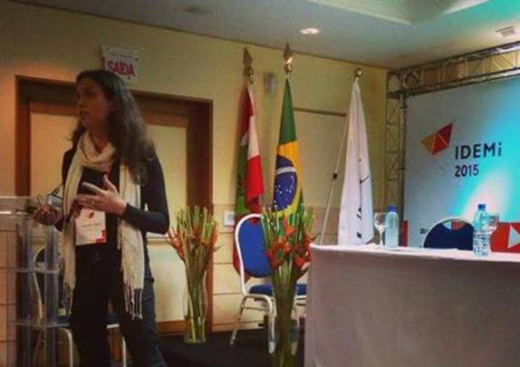 Gilvani Norenberg participou da Conferência Internacional de Design, Engenharia e Gestão para a inovação em Florianópolis e seu trabalho será publicado na 

revista DAPesquisa da UDESC