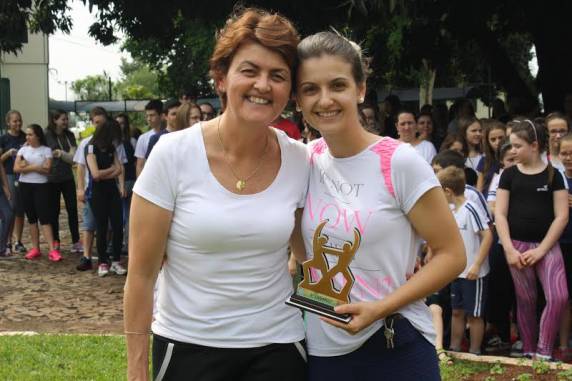 Grupo 

de Balé também obteve excelente resultado, alcançando o 4º lugar na categoria Folclore