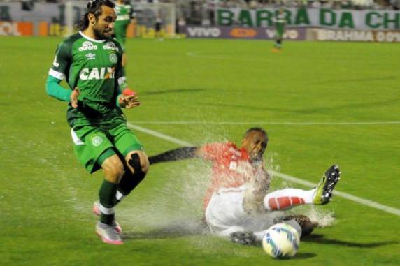 Time de Argel sofreu 1 a 0 em Chapecó