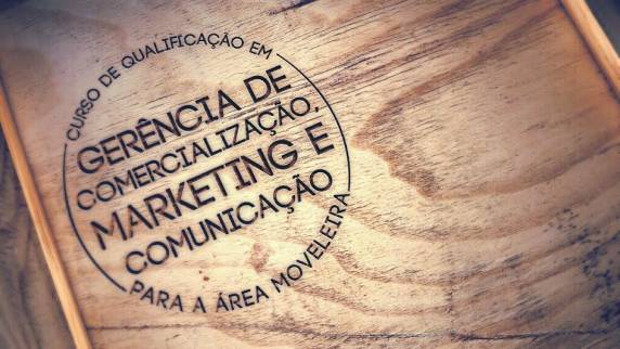 Formação envolve 

conhecimentos nas áreas de comercialização, marketing e comunicação