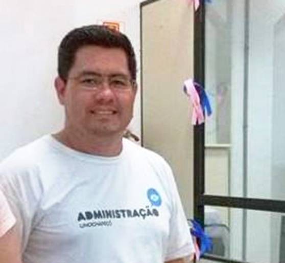 Professor universitário faleceu na manhã deste domingo (13) , diagnosticado com dengue hemorrágica