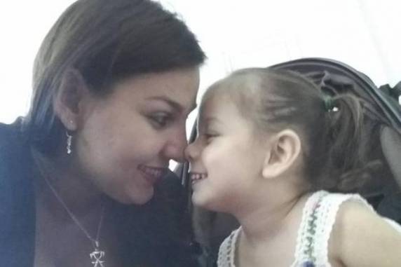 Daiana Pereira e Nicolly pouco antes da cirurgia em Miami