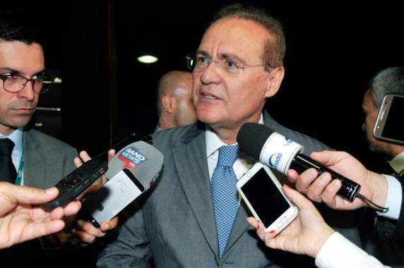 Presidente do Senado decidiu não acatar decisão do presidente interino da Câmara, Waldir Maranhão (PP-MA)