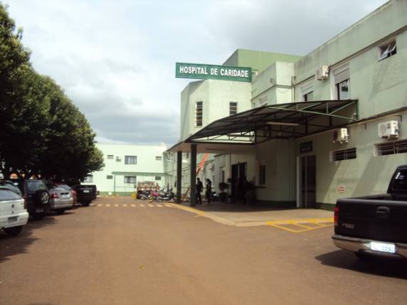 Consultas e cirurgias estão sendo canceladas no 

hospital de Três Passos