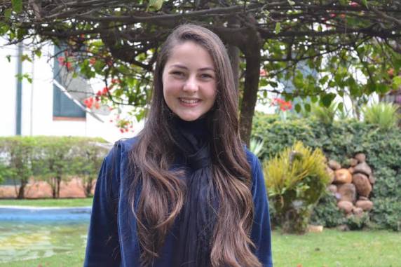 Luiza Menezes vai 

aprofundar seus conhecimentos na língua alemã, desenvolvendo, em conjunto com outros 39 selecionados, jogos para serem praticados ao ar livre