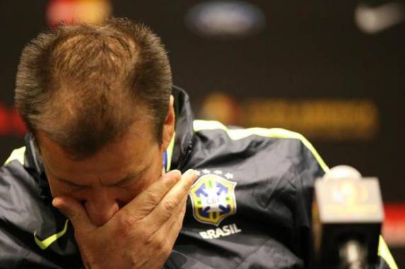 Gilmar Rinaldi e toda a equipe também saem