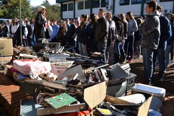 Atividade foi desenvolvida nos dias 10 e 16, no campus, e envolveu as turmas do 5º ao 9º ano do Ensino Fundamental