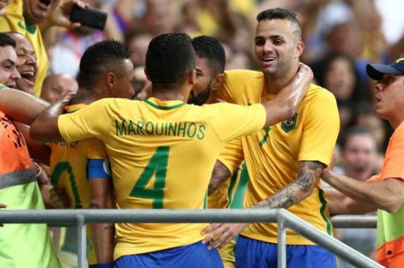 Vitória na 

Fonte Nova garantiu o time de Rogério Micale na liderança do Grupo A; adversário nas quartas de final será a Colômbia