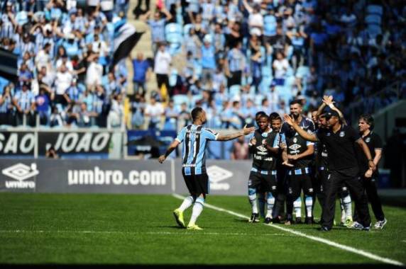 Tricolor marcou com Pedro Rocha, Everton e Bolaños