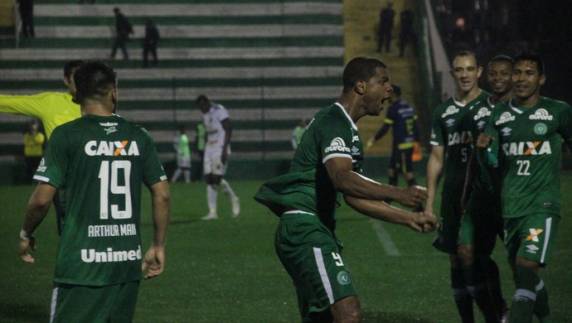 Verdão do Oeste bate o Cuiabá e avança às oitavas de final 

da Copa Sul-Americana