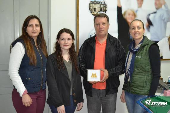 Empreendimento de João Alberto Lermen participa do Projeto Makeover Empresarial da SETREM e foi contemplado com identidade visual criada 

pela aluna Aline Denise Gehrke, do CTCV