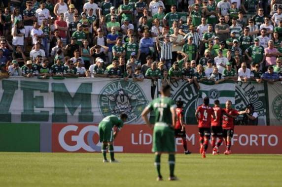 Torcida da Chape ficou assustada com os 45 minutos iniciais da partida
