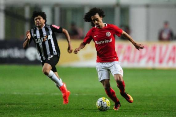 Equipe reserva escalada por Celso Roth fez bom jogo no Independência