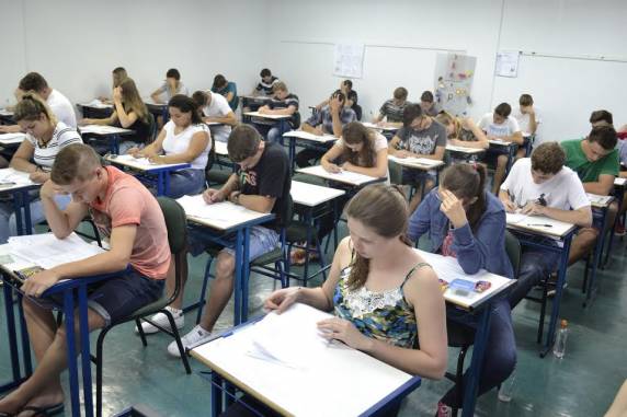 Prova foi realizada na tarde deste sábado no Campus da Instituição. O resultado 

geral estará disponível às 15h do dia 12 de dezembro no site www.setrem.com.br