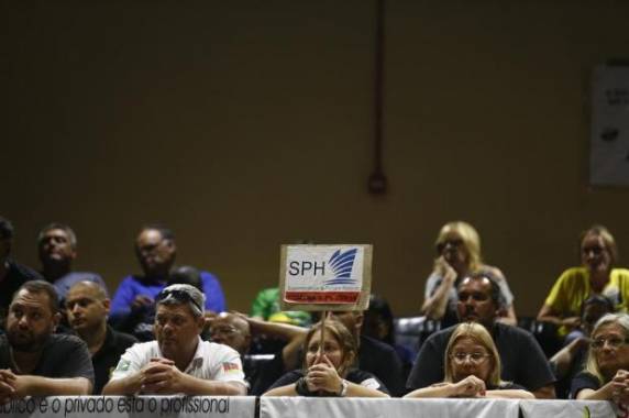 Dos nove projetos aprovados até o momento, seis decretam o 

fim de 12 órgãos estaduais. Ao todo, medidas promoverão 1,2 mil demissões